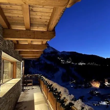 Skiing In The Italian Alps- Chalet Cervinia * 브루일서비니아