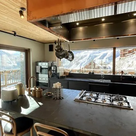 Skiing In The Italian Alps- Chalet Cervinia *